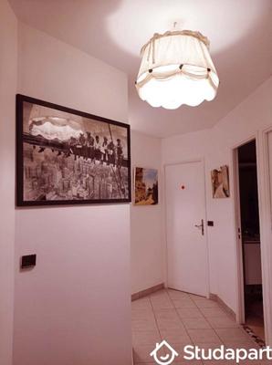 Chambre - 10 m² - 1 pièce