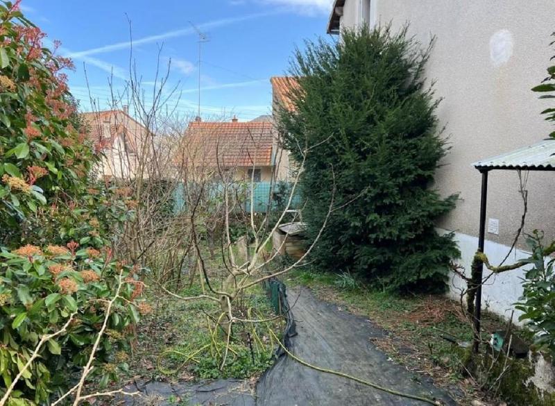 Maison - 104 m² - 5 pièces