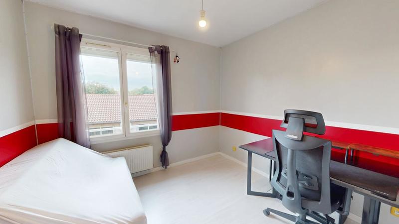 Maison - 106 m² - 5 pièces