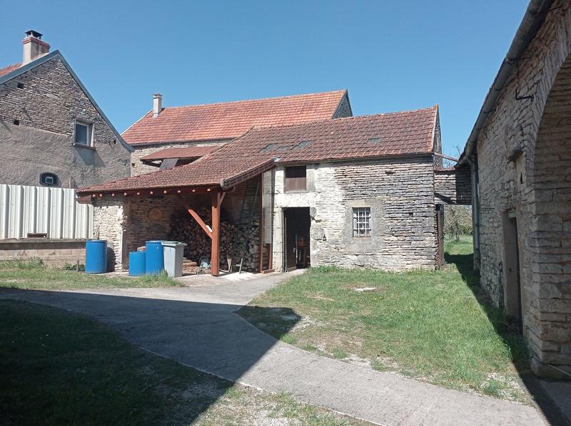 Maison ancienne - 95 m² - 4 pièces