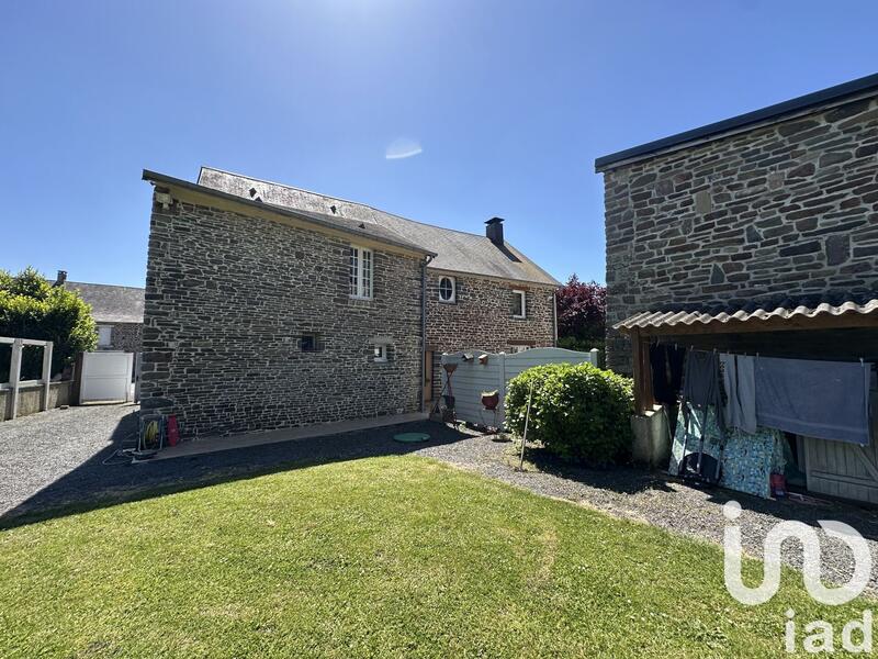 Maison - 203 m² - 5 pièces