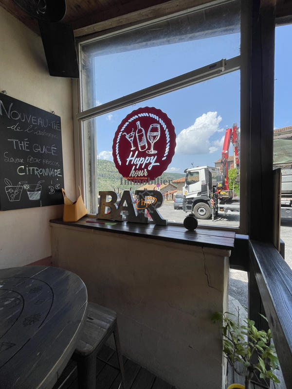 Fonds de commerce - Magasins - 330 m²