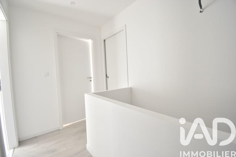 Maison - 168 m² - 7 pièces