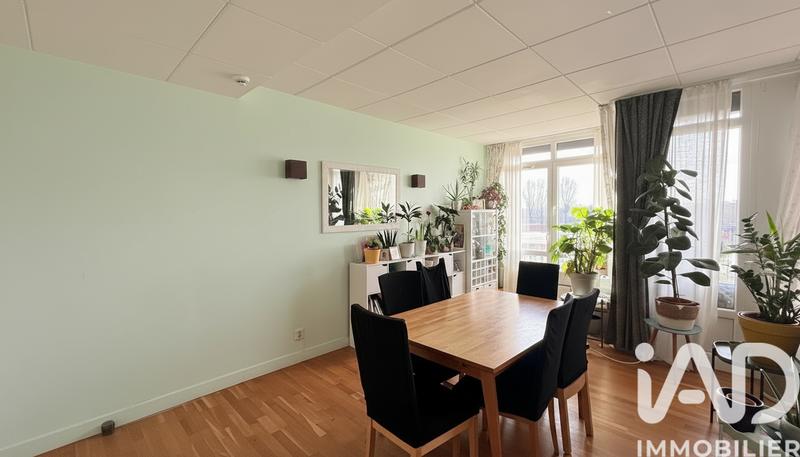 Appartement - 80 m² - 4 pièces