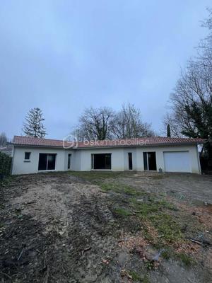 Maison - 128 m² - 5 pièces