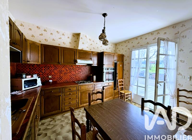 Maison - 195 m² - 8 pièces