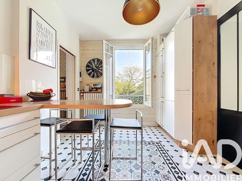 Maison - 163 m² - 8 pièces