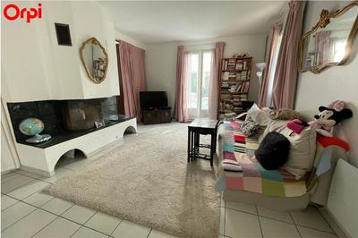 Maison - 133 m² - 6 pièces