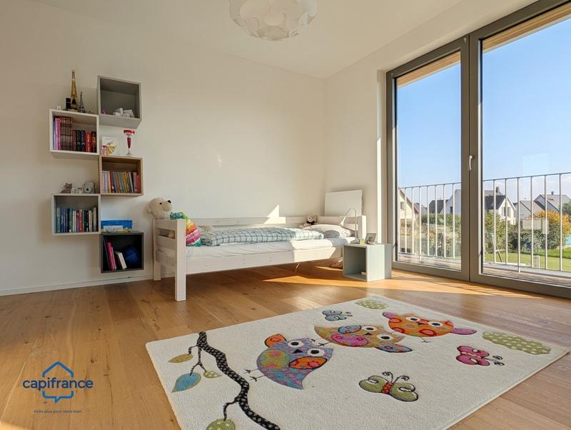 Maison - 220 m² - 9 pièces