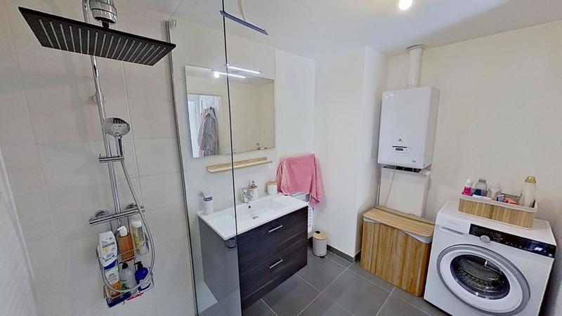 Appartement - 60 m² - 2 pièces