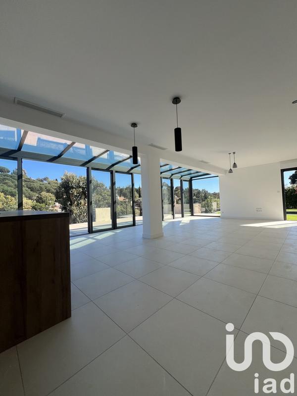 Maison - 170 m² - 7 pièces