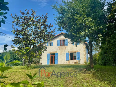 Maison - 148 m² - 6 pièces