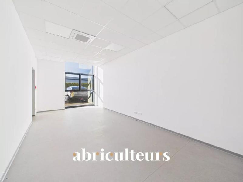 Local commercial - 295 m²