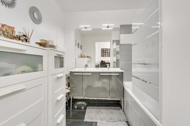 Appartement - 105 m² - 5 pièces