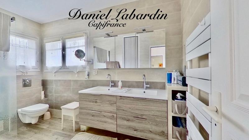 Villa - 220 m² - 7 pièces