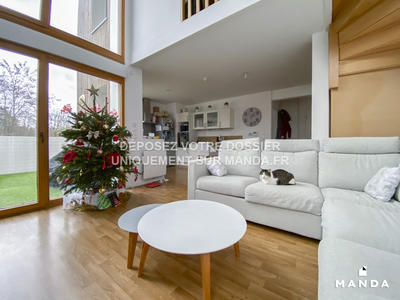 Duplex - 82 m² - 4 pièces