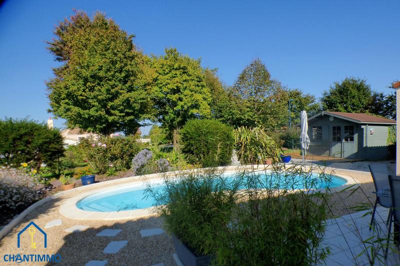 Maison - 95 m² - 4 pièces