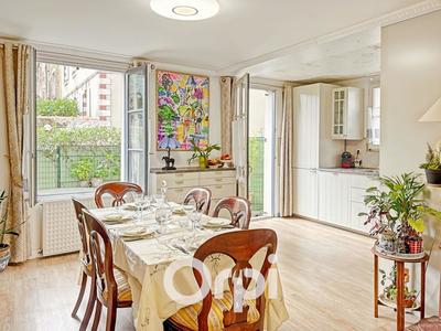 Maison - 112 m² - 5 pièces