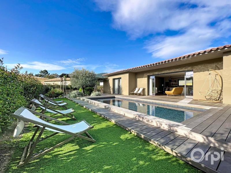 Villa - 132 m² - 4 pièces