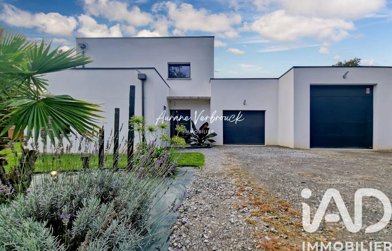 Maison - 121 m² - 5 pièces