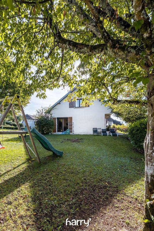 Maison - 183 m² - 7 pièces