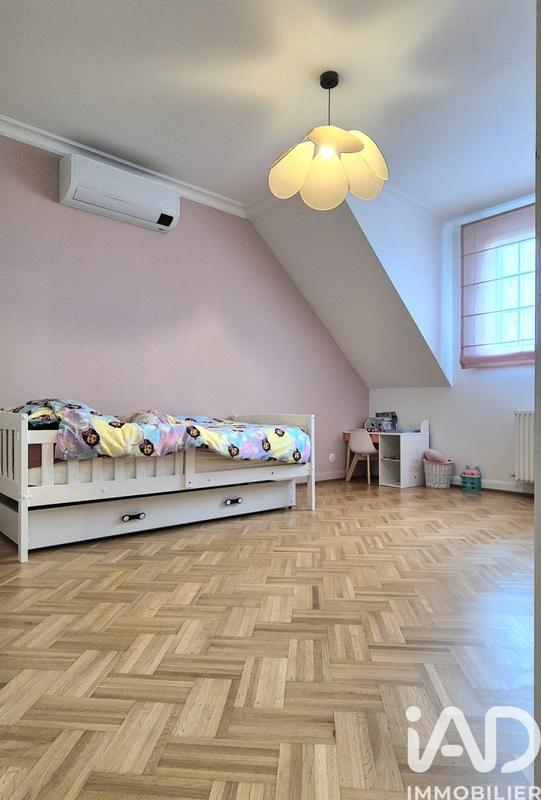 Maison - 150 m² - 7 pièces