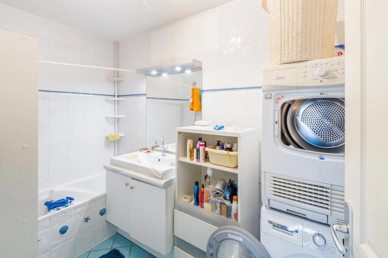 Appartement - 90 m² - 4 pièces