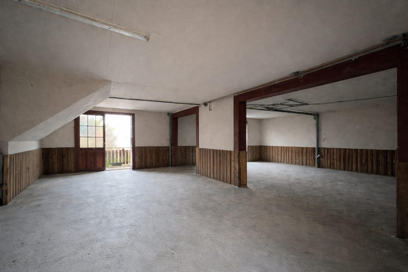 Maison ancienne - 265 m² - 7 pièces