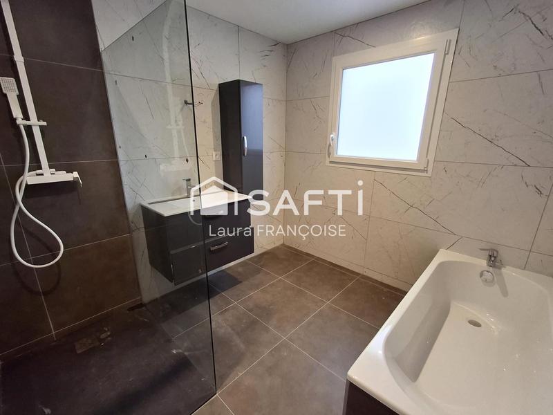 Maison - 121 m² - 6 pièces