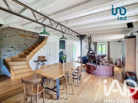 Maison de campagne - 487 m² - 4 pièces