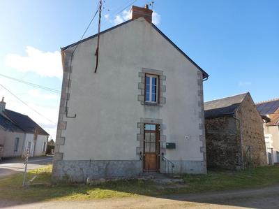 Maison - 104 m² - 5 pièces