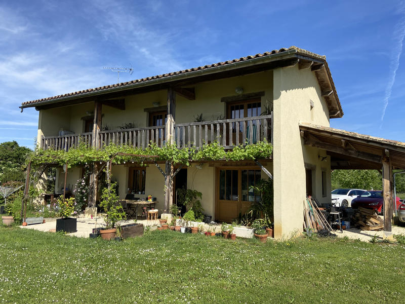 Maison - 141 m² - 7 pièces