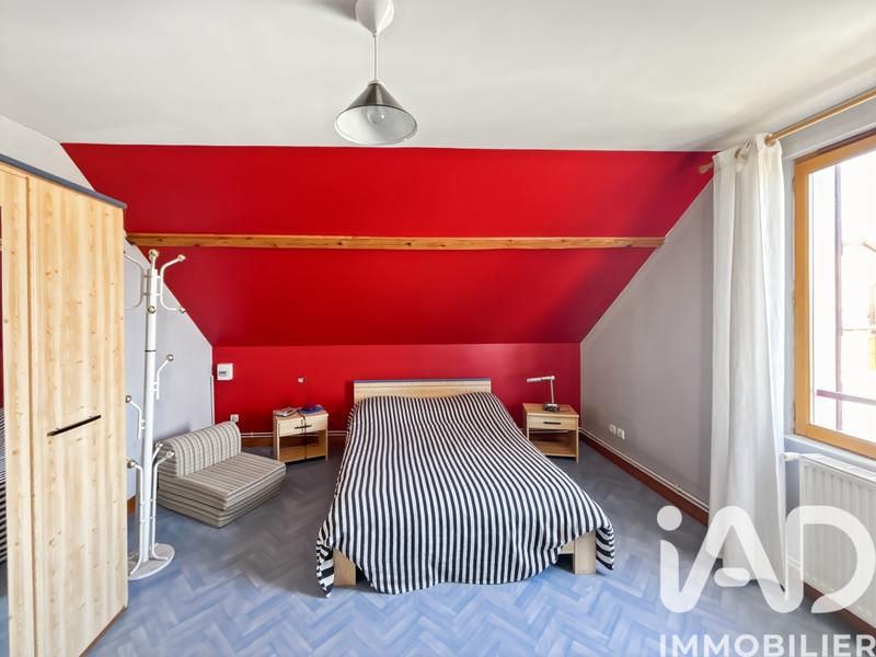 Maison - 104 m² - 6 pièces