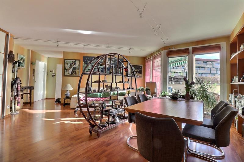 Appartement - 96 m² - 4 pièces