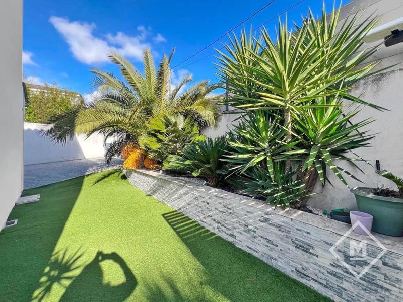 Maison - 94 m² - 4 pièces