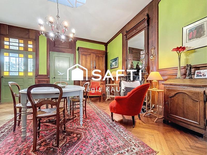 Maison - 199 m² - 7 pièces