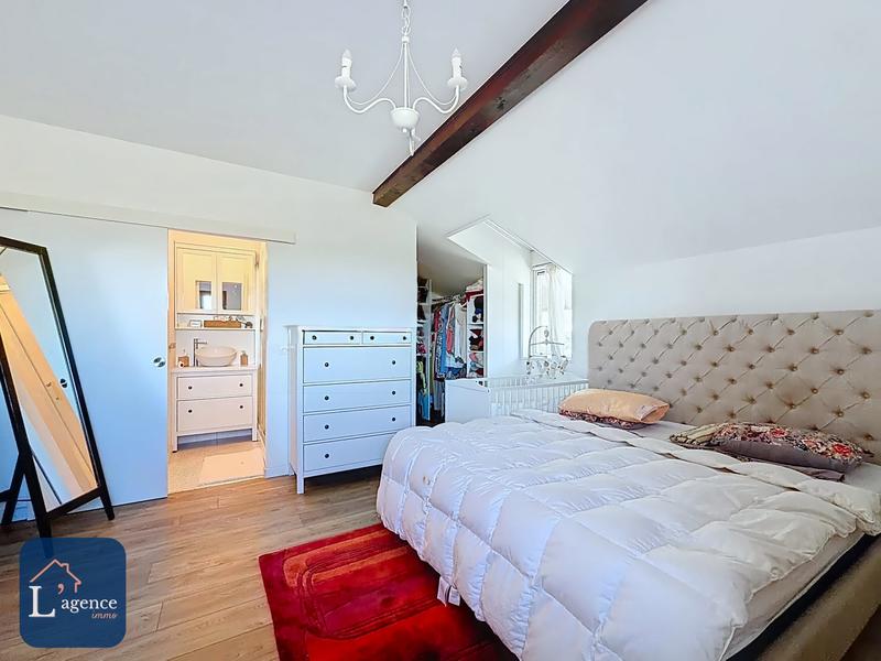 Maison - 146 m² - 4 pièces