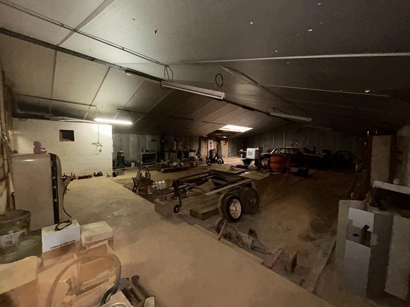 Immeuble - 81 m² - 3 pièces