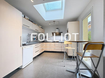 Maison - 170 m² - 7 pièces