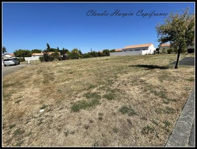 Terrain constructible - 869 m²