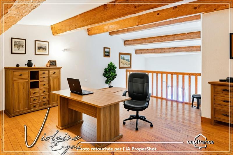 Maison de village - 217 m² - 7 pièces