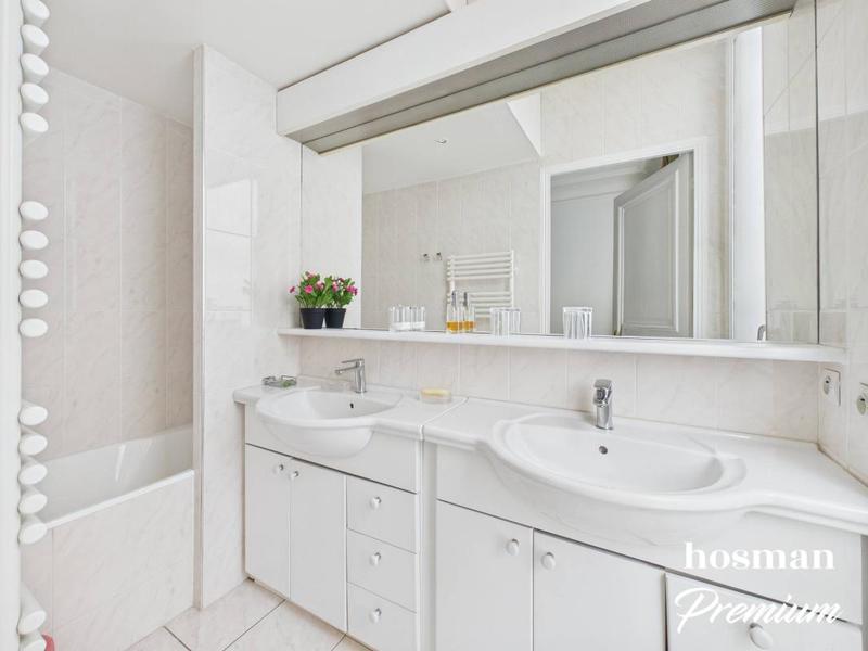 Appartement - 135 m² - 5 pièces