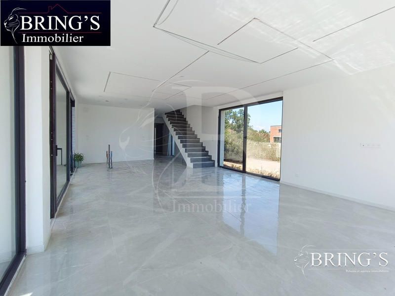 Maison - 136 m² - 5 pièces