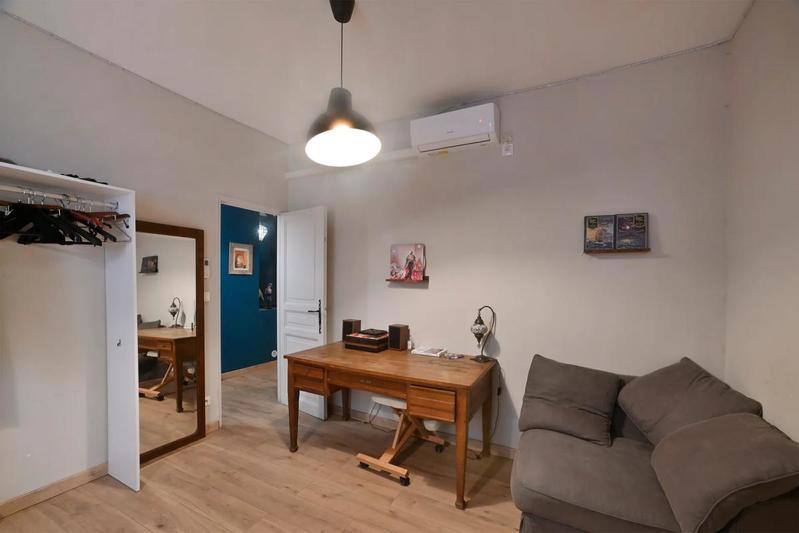 Maison - 187 m² - 7 pièces