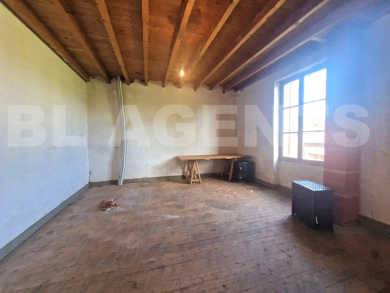 Maison - 235 m² - 5 pièces