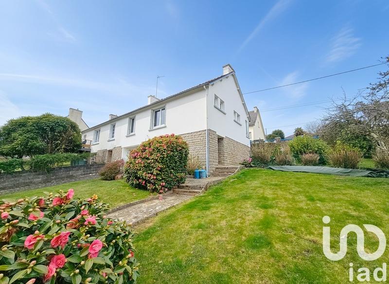 Maison - 84 m² - 6 pièces