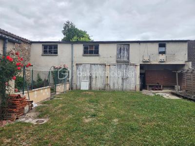 Maison - 163 m² - 9 pièces