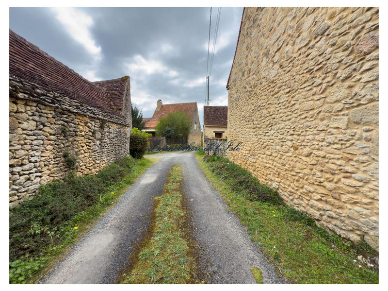 Maison - 211 m² - 10 pièces