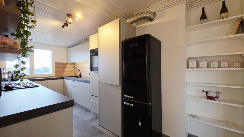 Appartement - 81 m² - 4 pièces