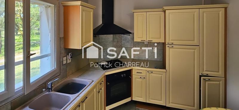 Maison - 236 m² - 11 pièces